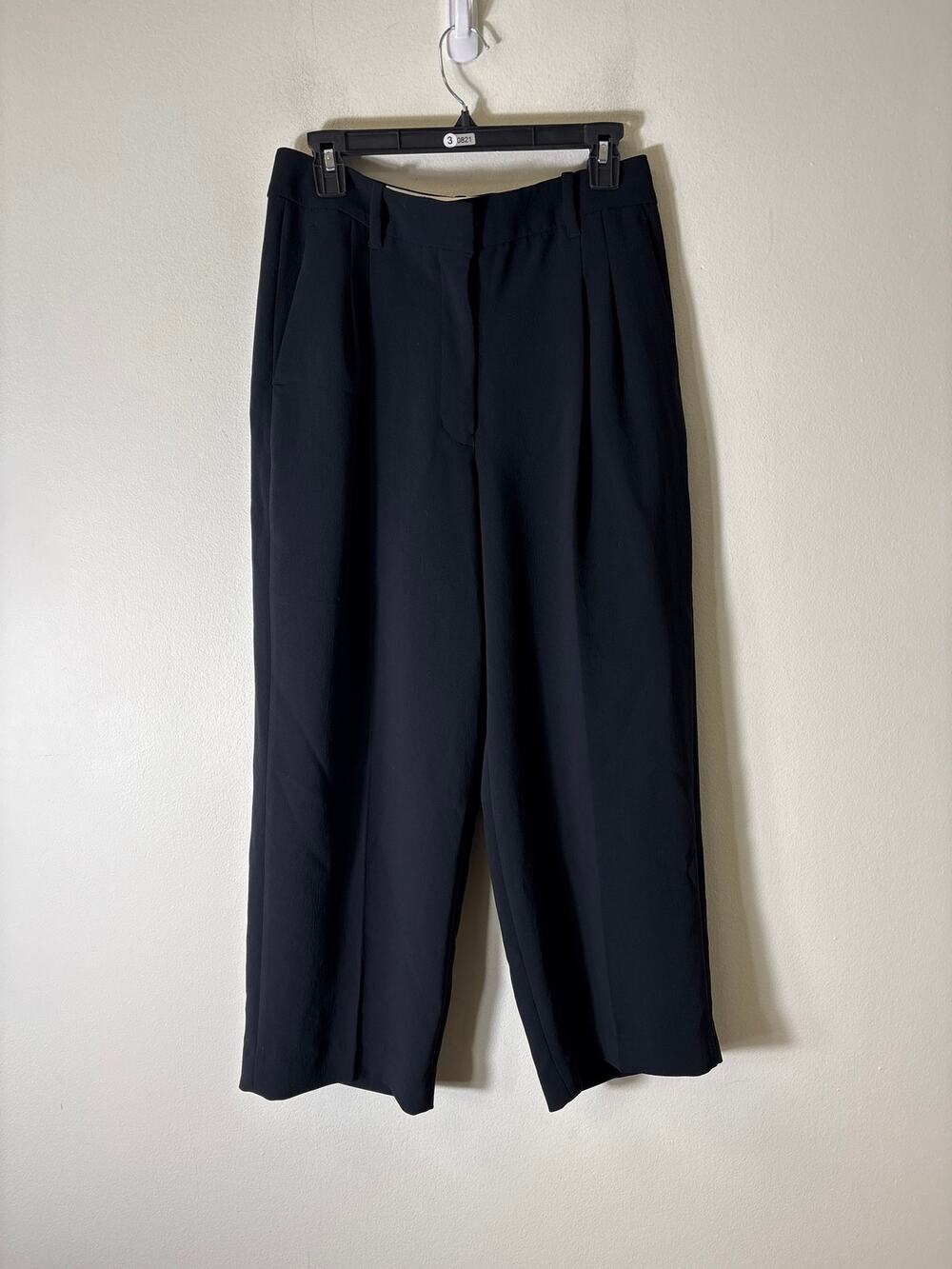 Aritzia Black The Effortless Pant Sz 10
